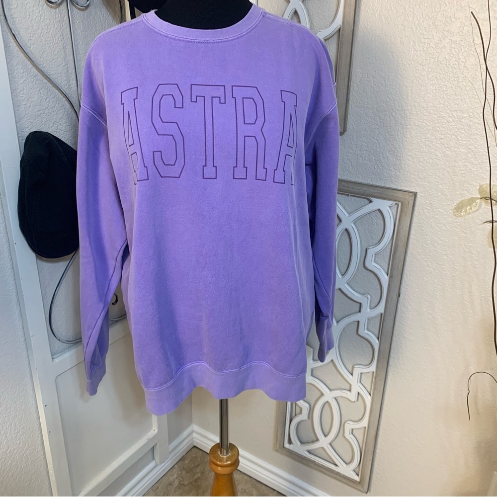 Comfort Color purple crew neck pullover sweatshirt with Astra on it, NWOT